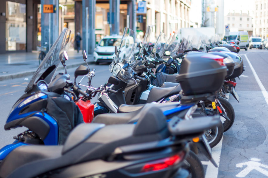 fin du stationnement gratuit des scooters a paris